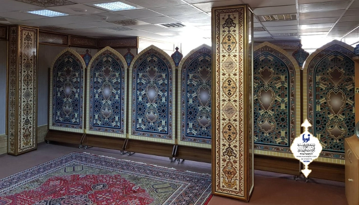 پارتیشن مذهبی چوبی